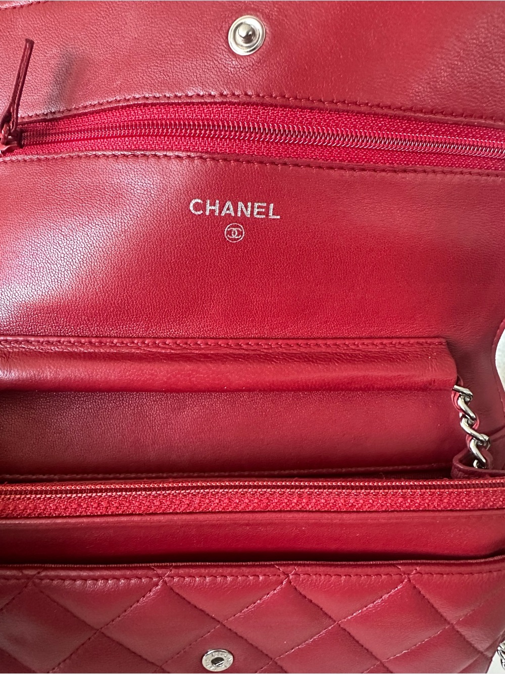 Chanel Classic WOC Wallet On Chain Red Lambskin Silver HW Pristine - Entrupy COA - Picture 13 of 16